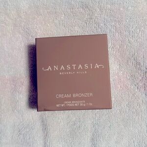 Anastasia Beverly Hills Cream Bronzer New sealed by manufacturer Color WARM TAN